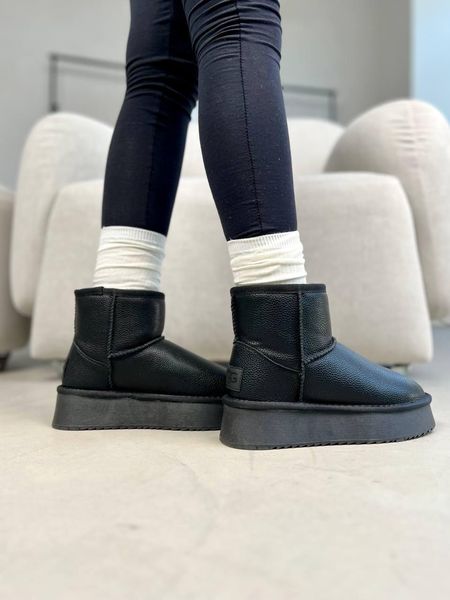 Ugg Classic Mini Platform Black Leather v2 10052-36 фото