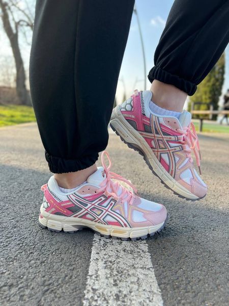 Asics Gel-Kahana 8 Beige Pink V2 10462-36 фото