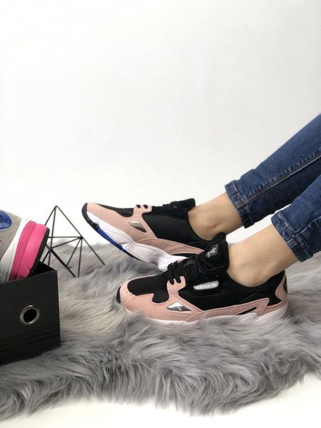 Adidas Falcon Pink Black White 7493-36 фото