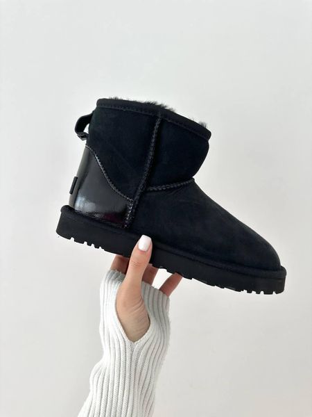 Ugg Classic Mini Black LACQUER 9942-36 фото