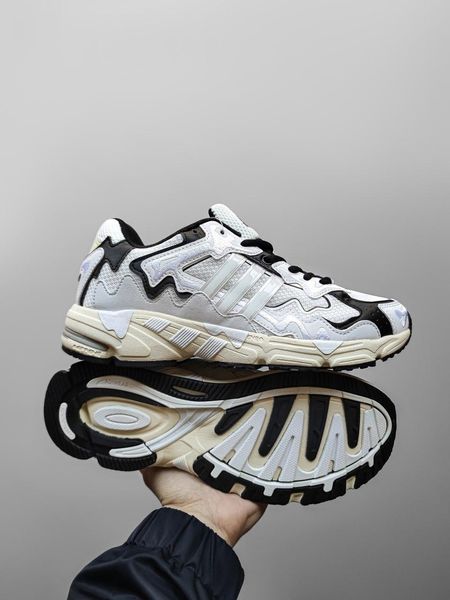 Adidas x Bad Bunny Response White Black 11072-42 фото