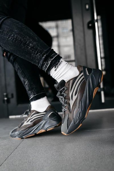 Adidas Yeezy Boost 700 V2 Geode 3172-36 фото