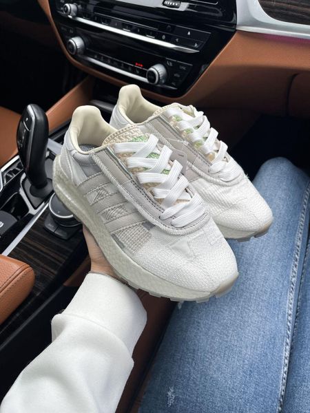 Adidas Retropy White 2329-36 фото