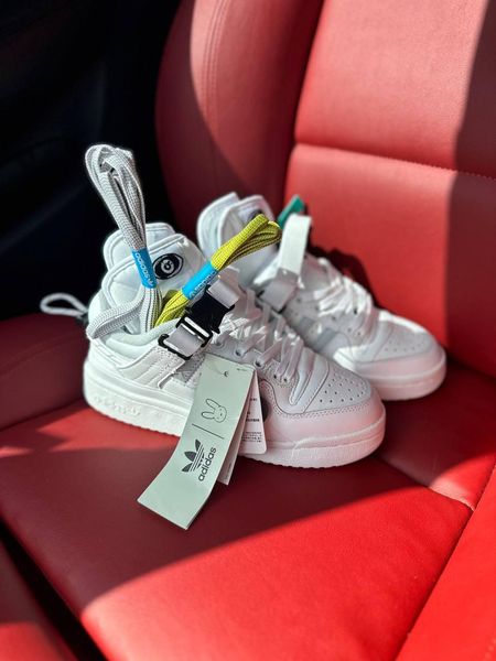 Forum x Bad Bunny White Reflective 3201-36 фото