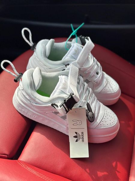 Forum x Bad Bunny White Reflective 3201-36 фото