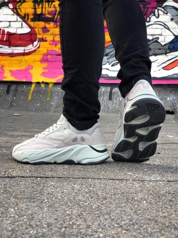 Adidas Yeezy Boost 700 V1 Salt 3151-36 фото