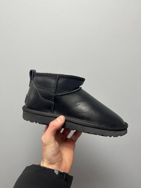 Ugg Ultra Mini Black Leather 8247-36 фото