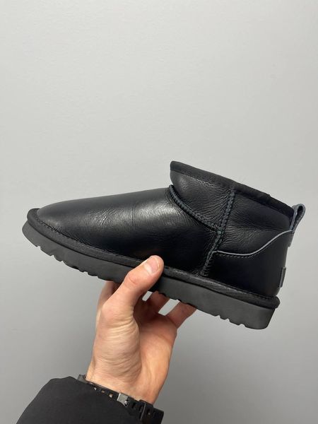 Ugg Ultra Mini Black Leather 8247-36 фото