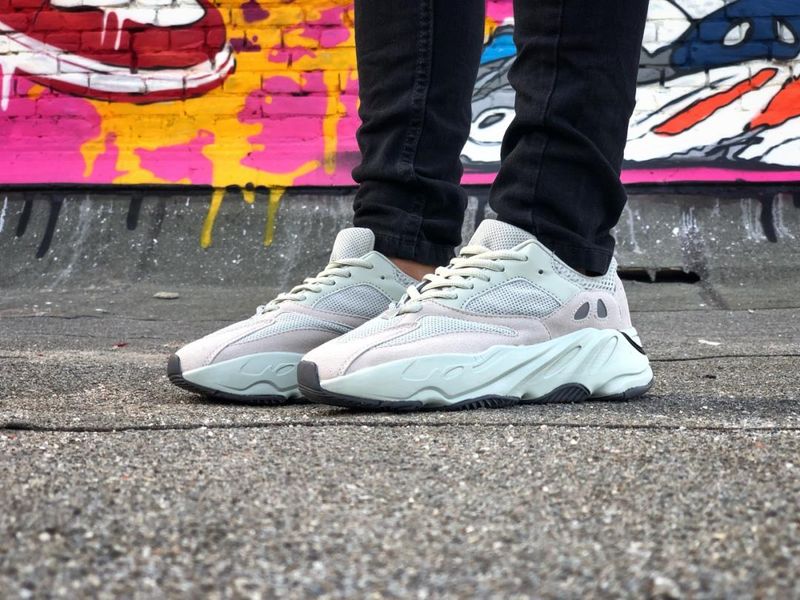 Adidas Yeezy Boost 700 V1 Salt 3151-36 фото