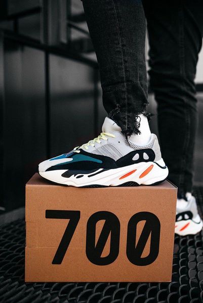 Adidas Yeezy Boost 700 V1 Wave Runner Solid 3138-36 фото