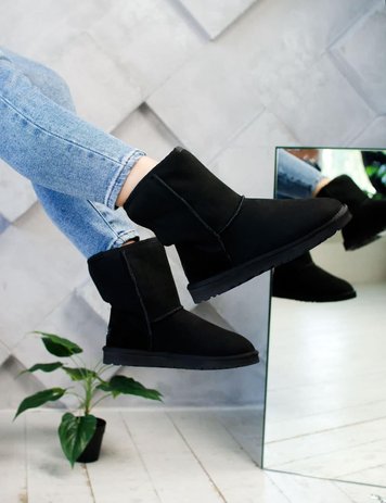 UGG Classic Short Black 5375-36 фото