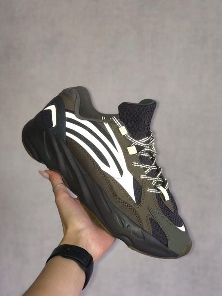 Yeezy 700 V2 GEODE 11427-36 фото