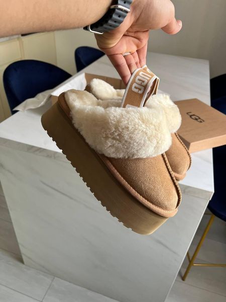 UGG Funkette Slipper Platform Camel 11762-36 фото