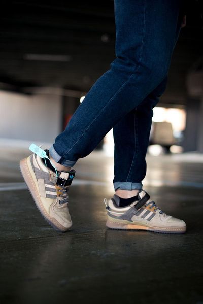 Bad Bunny x Adidas Forum Buckle Low 2765-36 фото