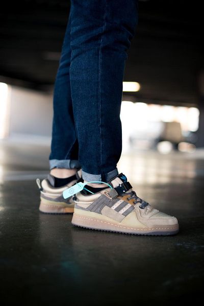 Bad Bunny x Adidas Forum Buckle Low 2765-36 фото