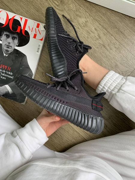 Adidas Yeezt Boost 350 V2 Black (Рефлективні Шнурки) 3084-36 фото