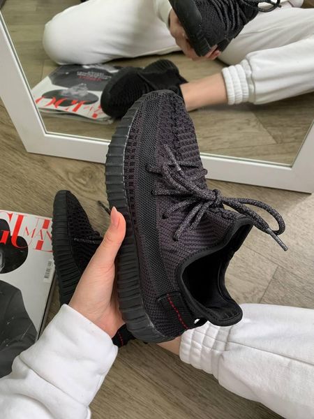 Adidas Yeezt Boost 350 V2 Black (Рефлективні Шнурки) 3084-36 фото